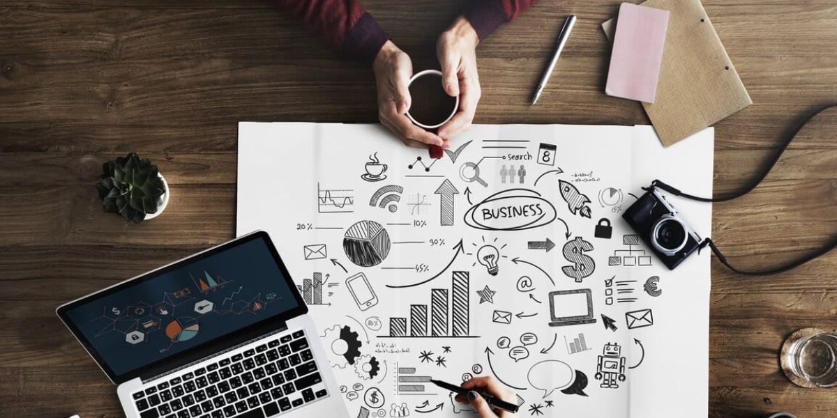 When Internal Succession Isn’t Ready: Should Businesses Choose Executive Search or Internal Training?