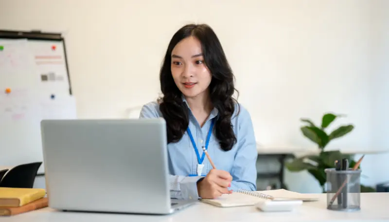 Với việc được đào tạo bài bản, đồng thời sở hữu nhiều kinh nghiệm thực tế, trợ lý tuyển dụng giúp doanh nghiệp tìm được ứng viên phù hợp một cách nhanh chóng