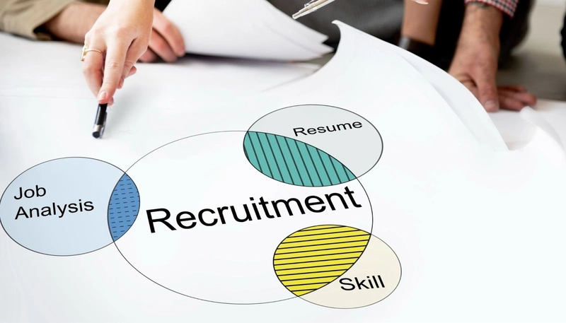 Businesses should combine both quantitative and qualitative factors to ensure a comprehensive and feasible plan.