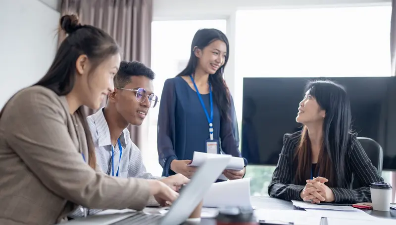 Việc thiết lập nhu cầu nhân sự cho kế hoạch nguồn nhân lực cần dựa trên dữ liệu thực tế