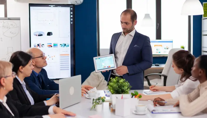 CSO là vị trí chịu nhiều áp lực vì mọi sai sót trong chiến lược đều có thể ảnh hưởng trực tiếp đến kết quả kinh doanh và vị thế cạnh tranh của doanh nghiệp.