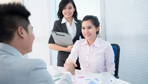 Ứng viên vượt qua vòng phỏng vấn sẽ bước vào giai đoạn thử việc